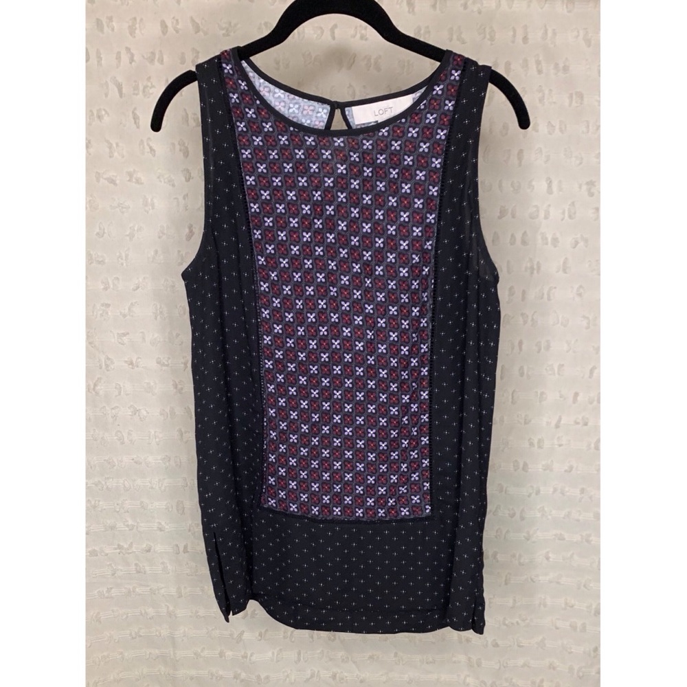 Ann Taylor LOFT | Patterned Sleeveless Blouse
